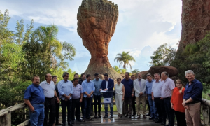 Governo formaliza concessão do Parque de Vila Velha